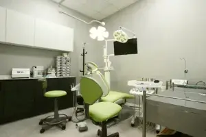 グリーンモール歯科