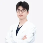 SUHYUN KIM首席院長