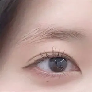 眉毛アートメイク BEFORE