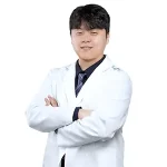 キム・ユンギ医師 