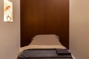 フェイスフィラー