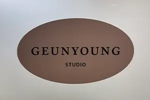 GEUNYOUNG BROW