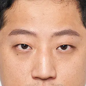 眉毛アート AFTER