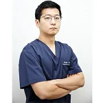 パク ノミン医院長